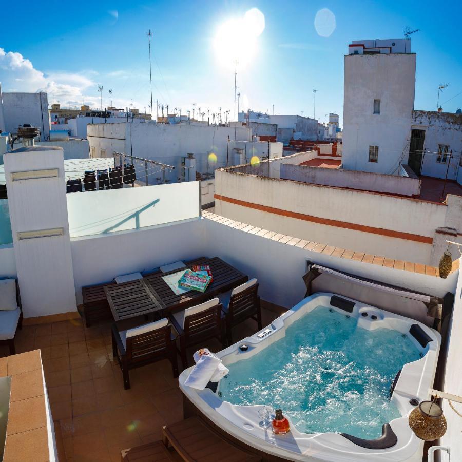 Atico & Jacuzzi Cruz By Cadiz4rentals Cadiz